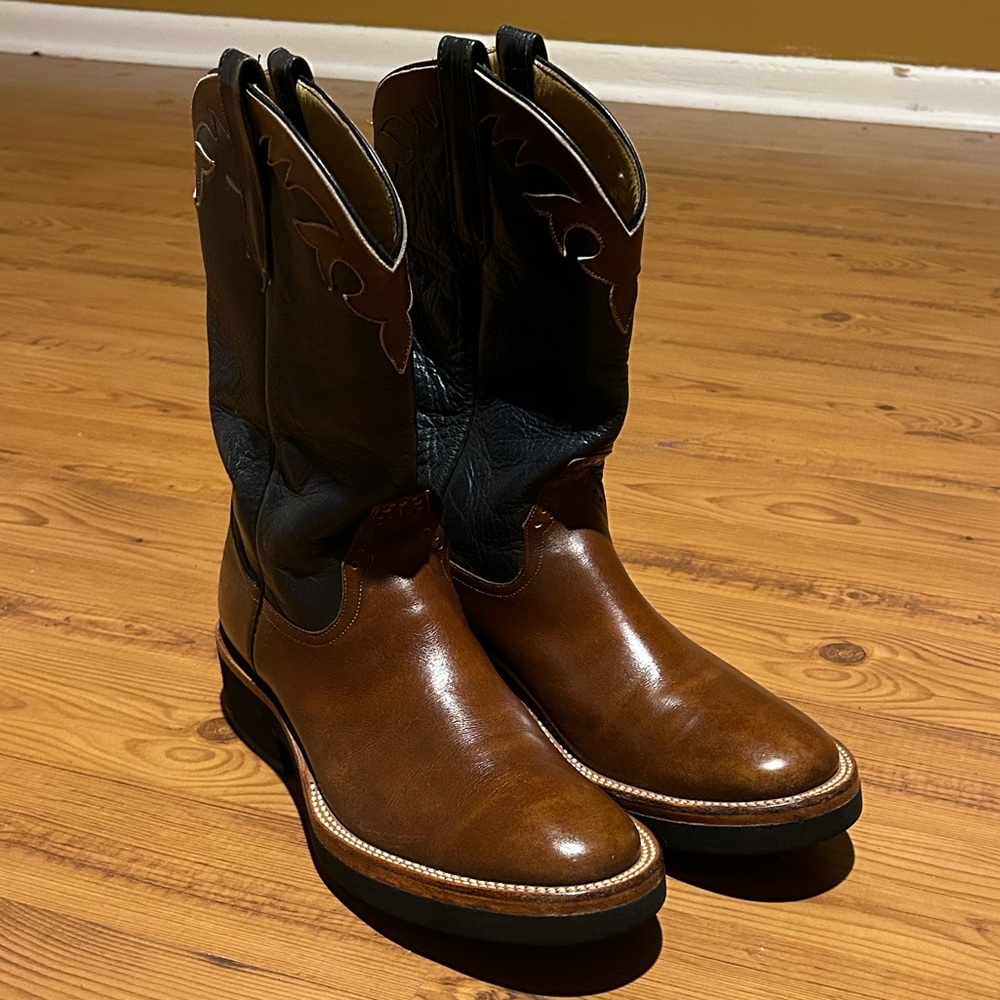 Rios of Mercedes Tan and Black Cowboy Boots